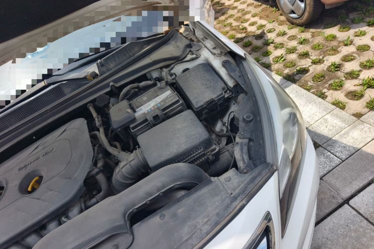 Used Hyundai Mistra 2014 1.8L Automatic Deluxe DLX Model Engine Bay Left