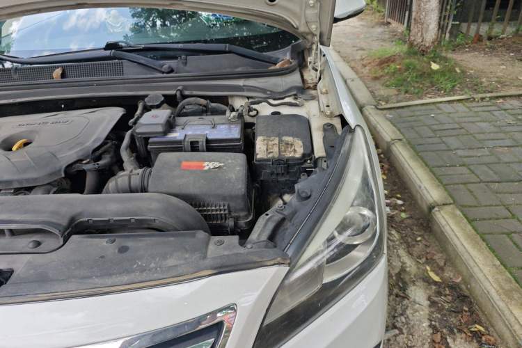 Used Hyundai Mistra 2014 1.8L Automatic Smart GLS Engine Bay Left