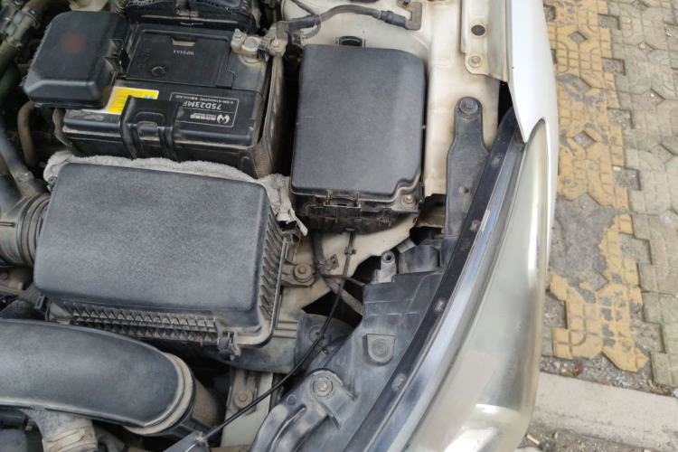 Used Hyundai Mistra 2014 1.8L Automatic Smart GLS Engine Bay Left