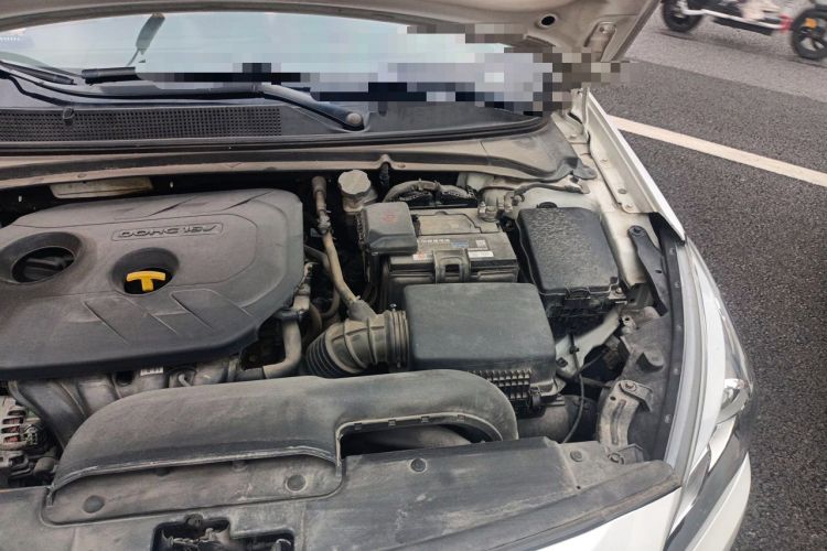Used Hyundai Mistra 2014 1.8L Automatic Deluxe DLX Model Engine Bay Left