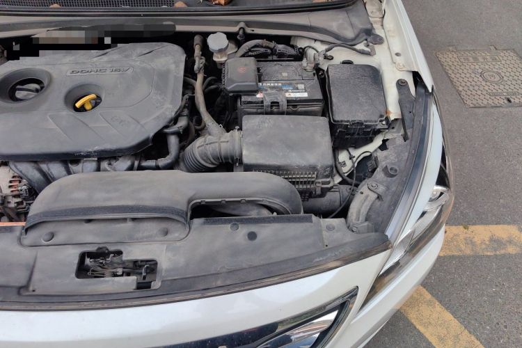 Used Hyundai Mistra 2014 1.8L Automatic Deluxe DLX Model Engine Bay Left