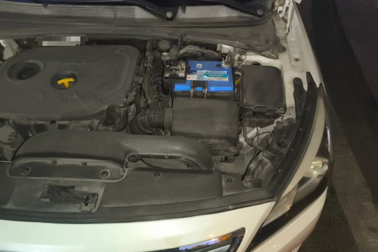 Used Hyundai Mistra 2014 1.8L Automatic Smart GLS Engine Bay Left