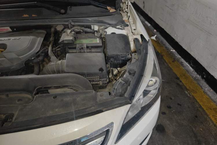 Used Hyundai Mistra 2014 1.8L Automatic Smart GLS Engine Bay Left