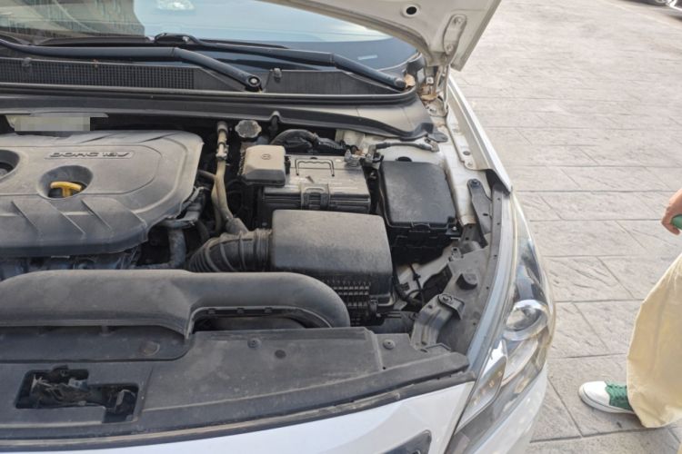 Used Hyundai Mistra 2014 1.8L Automatic Smart GLS Engine Bay Left