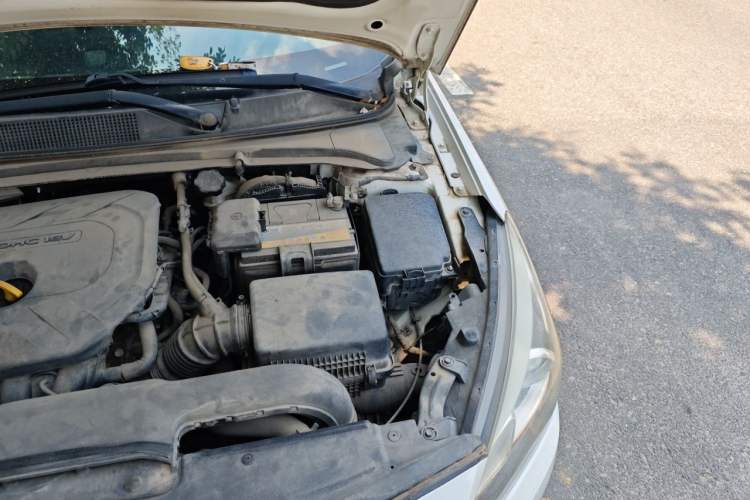 Used Hyundai Mistra 2014 1.8L Automatic Smart GLS Engine Bay Left