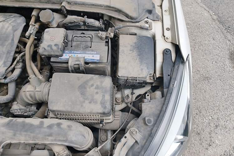 Used Hyundai Mistra 2014 1.8L Automatic Smart GLS Engine Bay Left