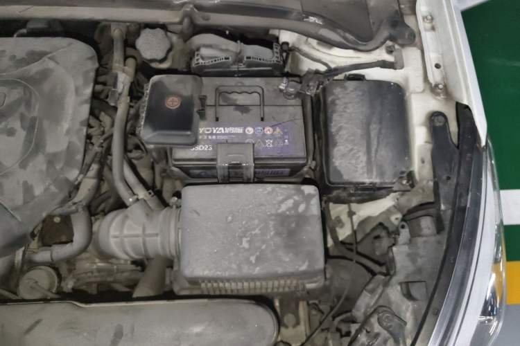 Used Hyundai Mistra 2014 1.8L Automatic Smart GLS Engine Bay Left