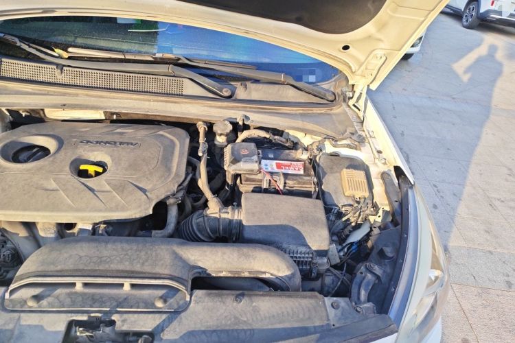 Used Hyundai Mistra 2014 1.8L Automatic Smart GLS Engine Bay Left