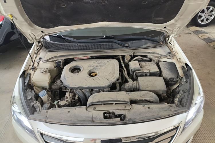 Used Hyundai Mistra 2014 1.8L Automatic Deluxe DLX Model Engine Bay