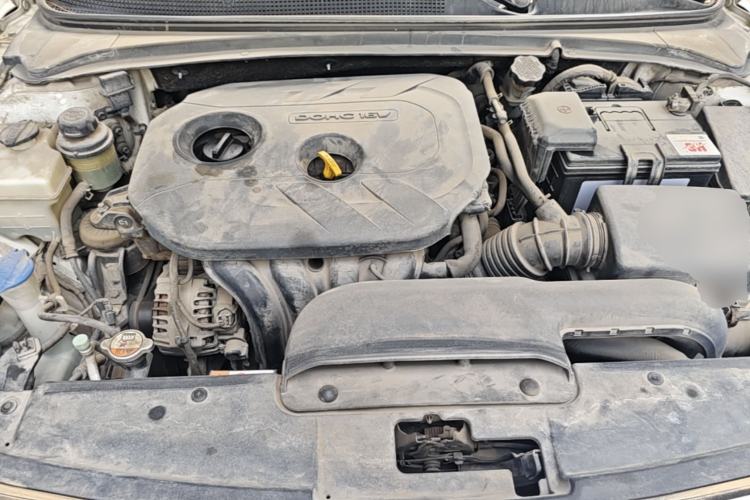 Used Hyundai Mistra 2014 1.8L Automatic Smart GLS Engine Bay