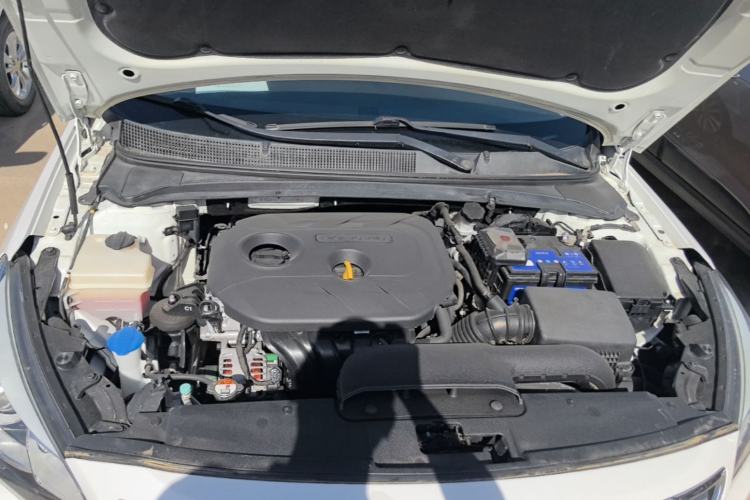 Used Hyundai Mistra 2014 1.8L Automatic Deluxe DLX Model Engine Bay