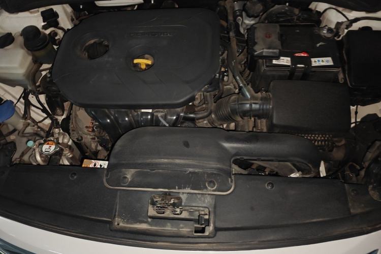 Used Hyundai Mistra 2014 1.8L Automatic Smart GLS Engine Bay