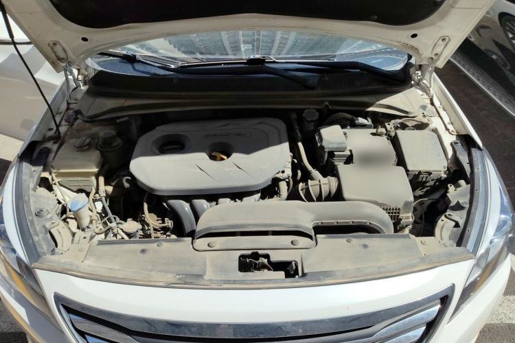 Used Hyundai Mistra 2014 1.8L Automatic Smart GLS Engine Bay