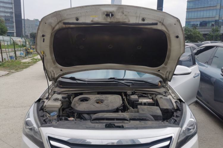 Used Hyundai Mistra 2014 1.8L Automatic Smart GLS Engine Bay