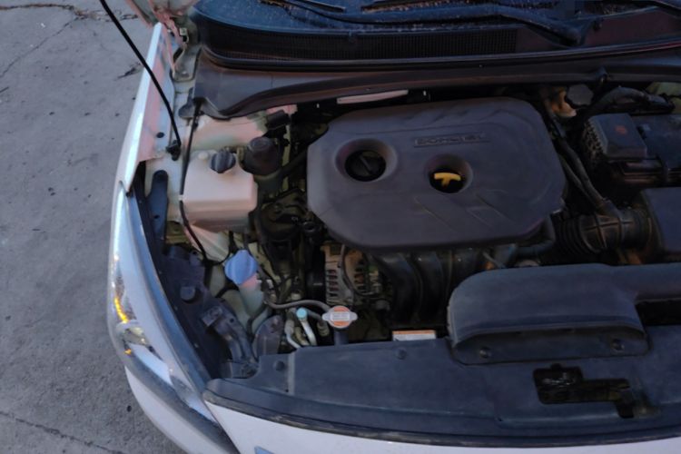 Used Hyundai Mistra 2014 1.8L Automatic Smart GLS Engine Bay Right