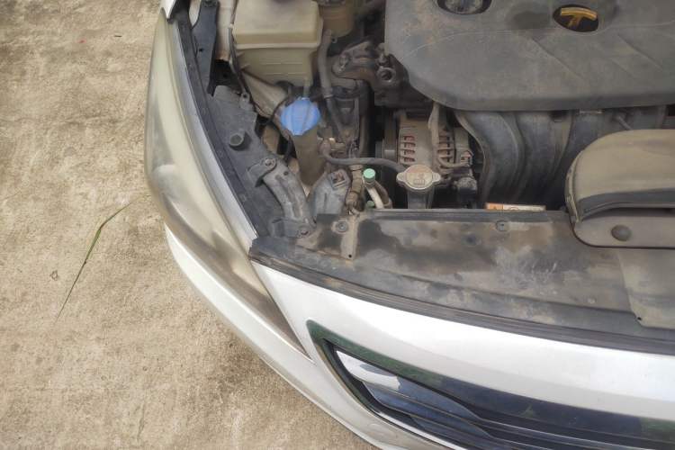 Used Hyundai Mistra 2014 1.8L Automatic Smart GLS Engine Bay Right