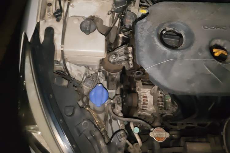 Used Hyundai Mistra 2014 1.8L Automatic Deluxe DLX Model Engine Bay Right