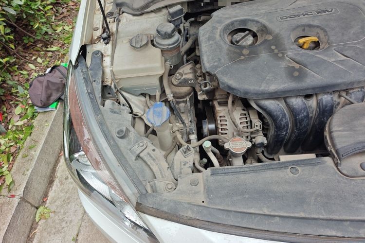 Used Hyundai Mistra 2014 1.8L Automatic Smart GLS Engine Bay Right