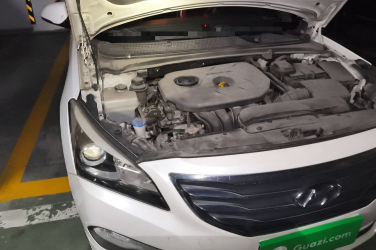 Used Hyundai Mistra 2014 1.8L Automatic Smart GLS Engine Bay Right