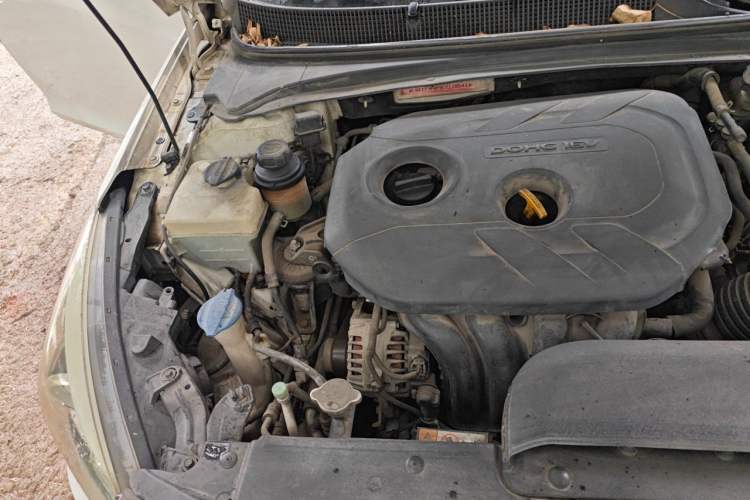 Used Hyundai Mistra 2014 1.8L Automatic Smart GLS Engine Bay Right