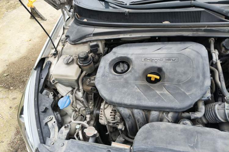 Used Hyundai Mistra 2014 1.8L Automatic Smart GLS Engine Bay Right