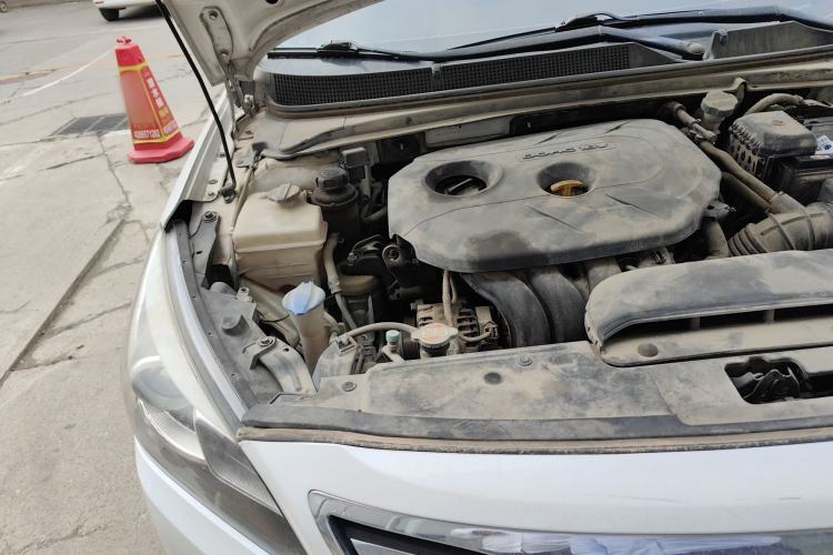 Used Hyundai Mistra 2014 1.8L Automatic Smart GLS Engine Bay Right