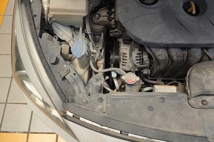 Used Hyundai Mistra 2014 1.8L Automatic Smart GLS Engine Bay Right