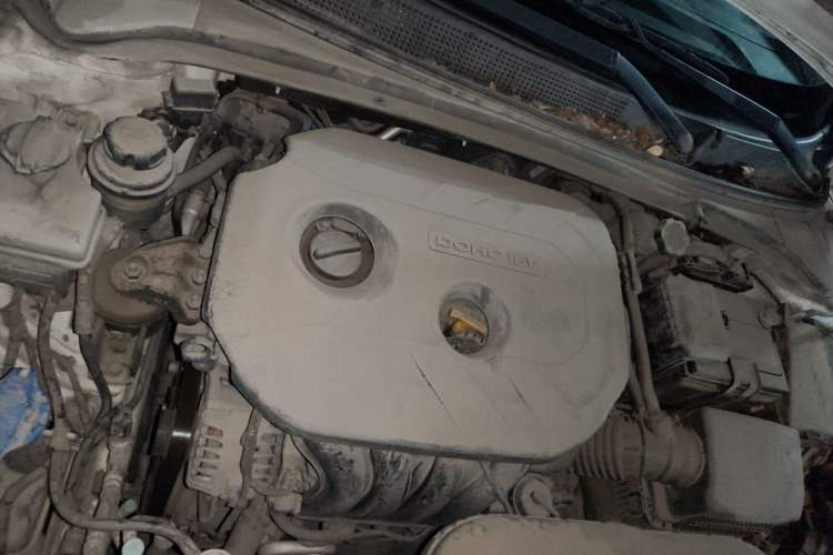 Used Hyundai Mistra 2014 1.8L Automatic Smart GLS Engine Bay Right
