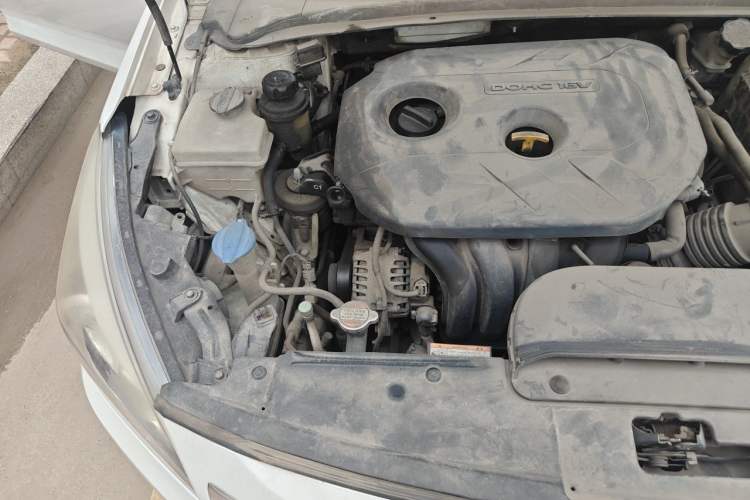 Used Hyundai Mistra 2014 1.8L Automatic Smart GLS Engine Bay Right