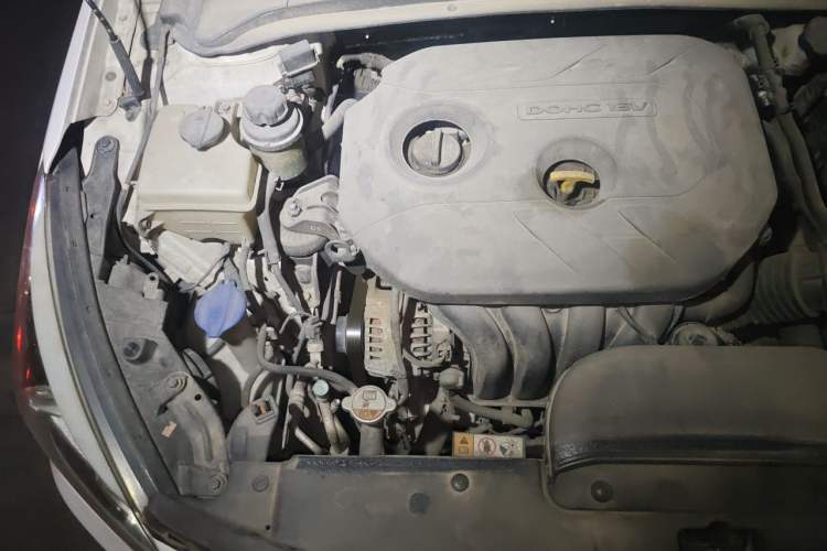 Used Hyundai Mistra 2014 1.8L Automatic Smart GLS Engine Bay Right