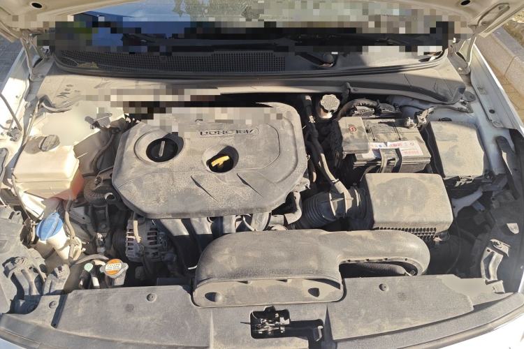 Used Hyundai Mistra 2014 1.8L Automatic Deluxe DLX Model Engine Bay
