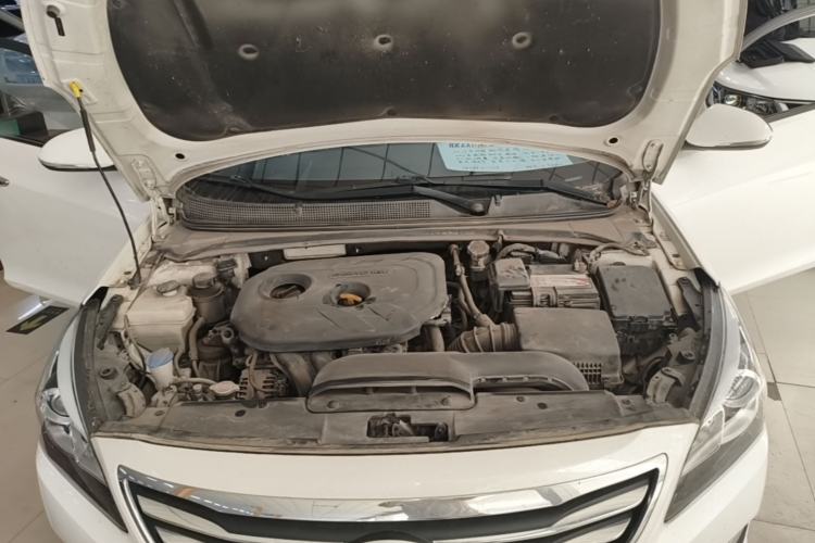 Used Hyundai Mistra 2014 1.8L Automatic Smart GLS Engine Bay