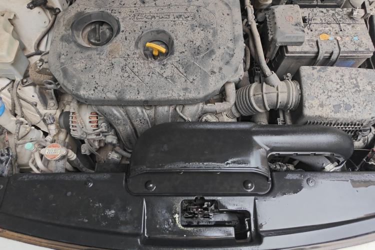 Used Hyundai Mistra 2014 1.8L Automatic Deluxe DLX Model Engine Bay