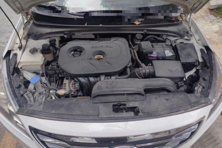 Used Hyundai Mistra 2014 1.8L Automatic Smart GLS Engine Bay