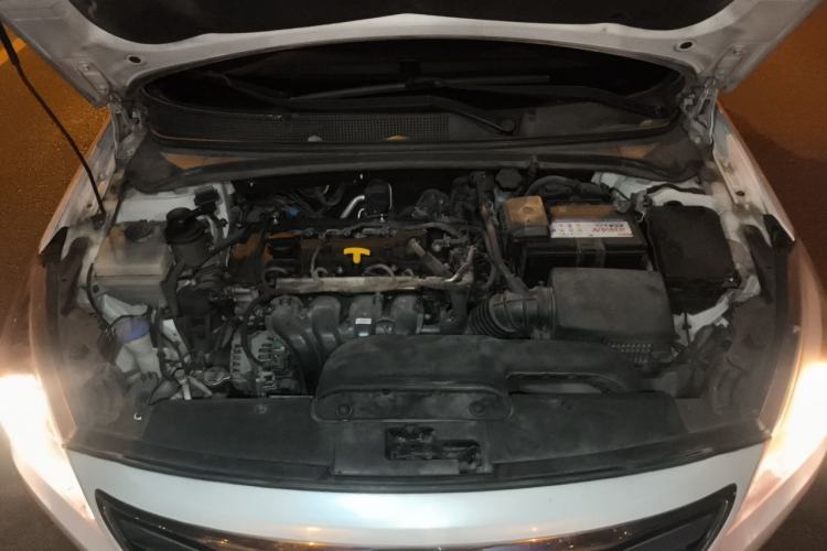 Used Hyundai Mistra 2014 1.8L Automatic Smart GLS Engine Bay