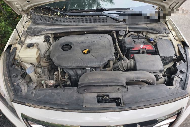 Used Hyundai Mistra 2014 1.8L Automatic Deluxe DLX Model Engine Bay