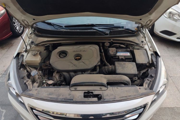 Used Hyundai Mistra 2014 1.8L Automatic Deluxe DLX Model Engine Bay