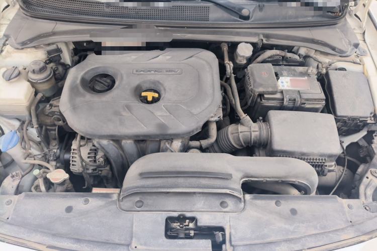 Used Hyundai Mistra 2014 1.8L Automatic Smart GLS Engine Bay