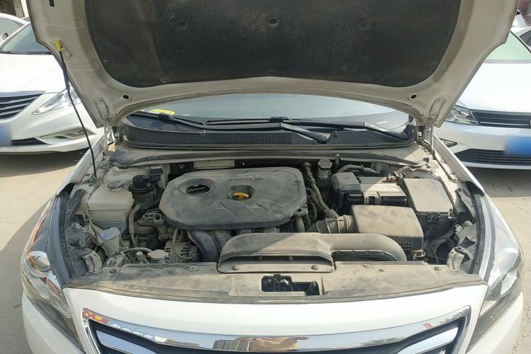 Used Hyundai Mistra 2014 1.8L Automatic Smart GLS Engine Bay