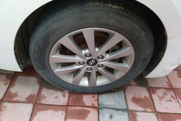 Used Hyundai Mistra 2014 1.8L Automatic Smart GLS Exterior 1