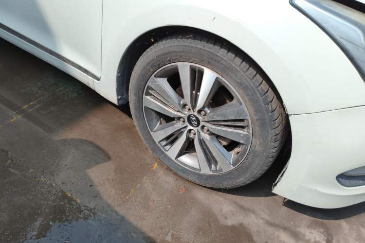 Used Hyundai Mistra 2014 1.8L Automatic Deluxe DLX Model Exterior 1