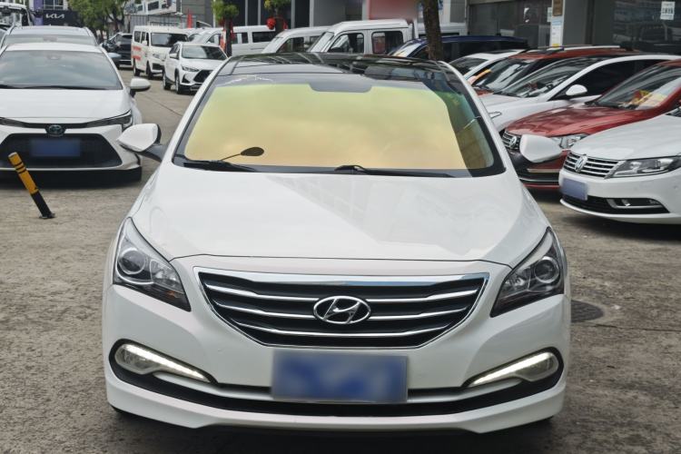 Used Hyundai Mistra 2014 1.8L Automatic Deluxe DLX Model Exterior 2