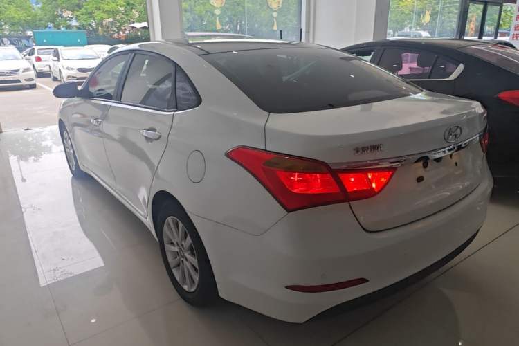 Used Hyundai Mistra 2014 1.8L Automatic Smart GLS Exterior 2