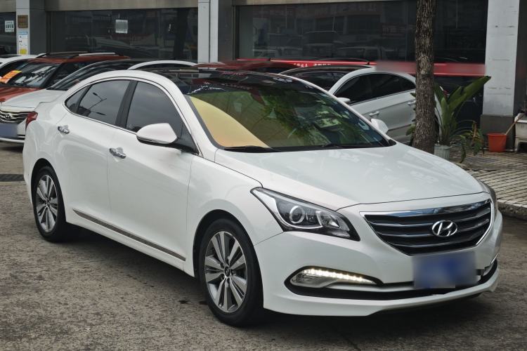 Used Hyundai Mistra 2014 1.8L Automatic Deluxe DLX Model Exterior 3