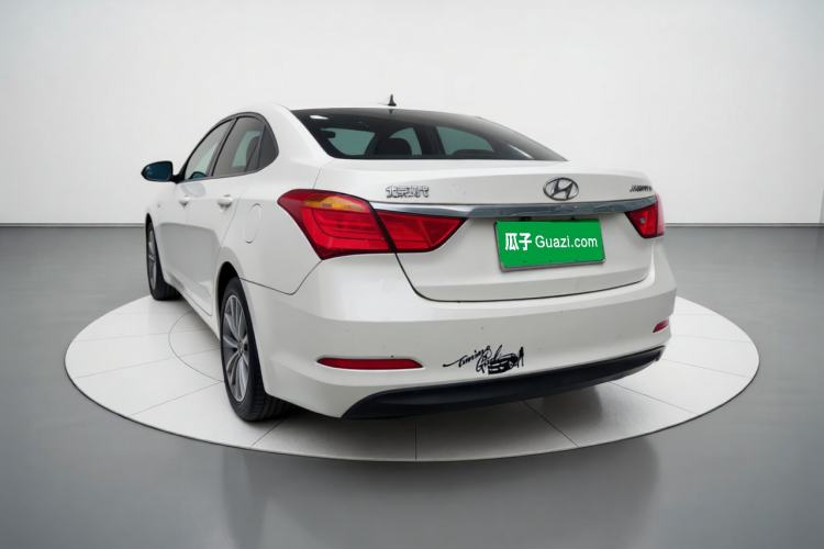 Used Hyundai Mistra 2014 1.8L Manual Comfort GL Model Exterior 3