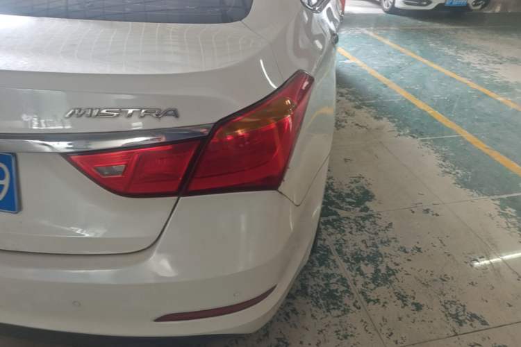 Used Hyundai Mistra 2014 1.8L Automatic Smart GLS Exterior 3