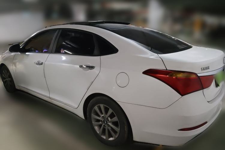 Used Hyundai Mistra 2014 1.8L Automatic Smart GLS Exterior 3