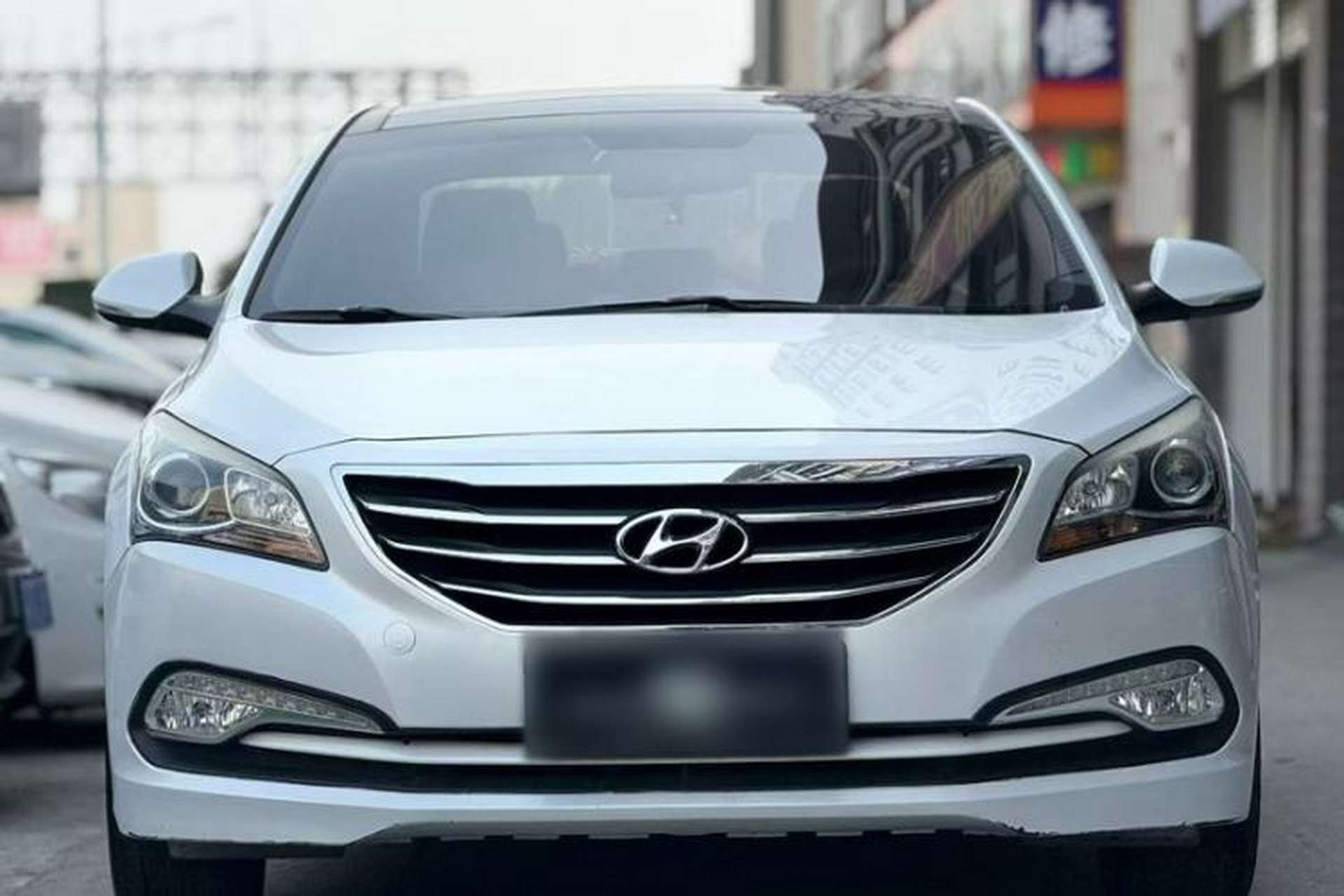 Used Hyundai Mistra 2014 1.8L Automatic Deluxe DLX Model Exterior 3