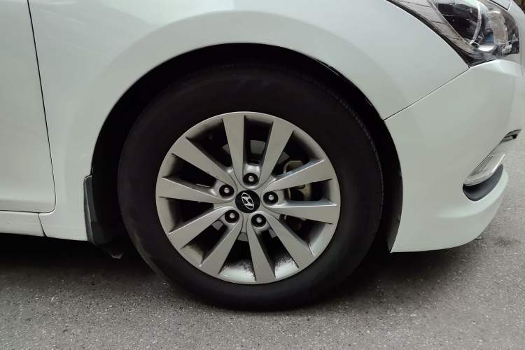 Used Hyundai Mistra 2014 1.8L Automatic Smart GLS Exterior 4