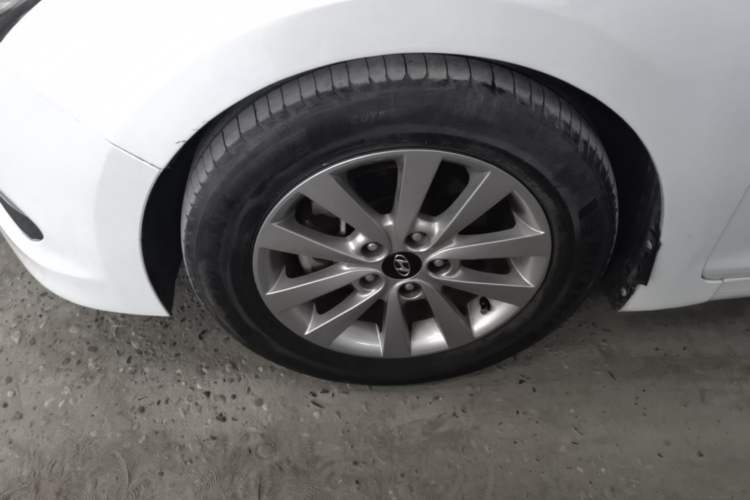 Used Hyundai Mistra 2014 1.8L Automatic Smart GLS Exterior 4